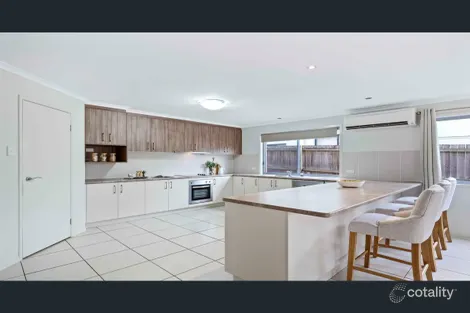 Property photo of 24 Equinox Street Taringa QLD 4068