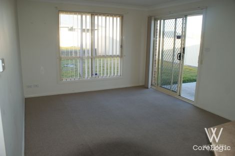 Property photo of 14 Sundown Drive Kelso NSW 2795