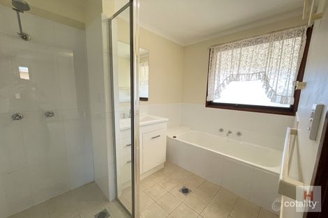 Property photo of 21 Yamba Crescent Cooma NSW 2630