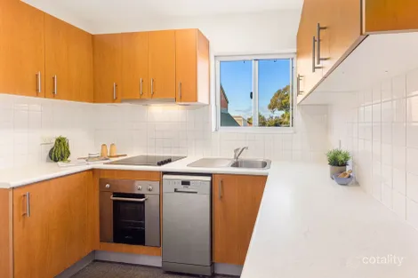 Property photo of 10/65 Holtermann Street Crows Nest NSW 2065