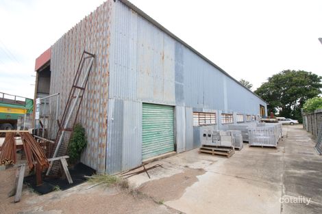 323 Beach Rd, Ayr, QLD 4807