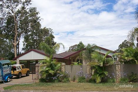 86 Hakea Cres, Chapel Hill, QLD 4069