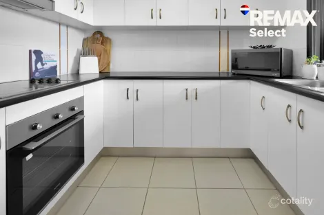 Property photo of 17 Central Drive Andergrove QLD 4740