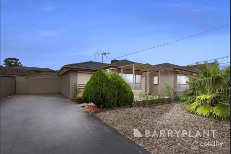 18 Larisa Rd, St Albans, VIC 3021