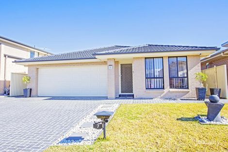 7 Sawtell Cl, Hoxton Park, NSW 2171