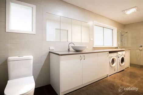 Property photo of 17 Raglan Street Yea VIC 3717