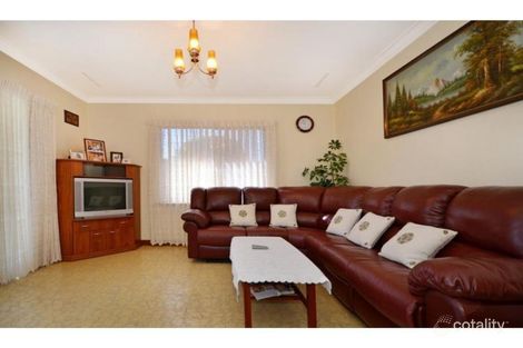 Property photo of 34 Ballantine Road Warwick WA 6024