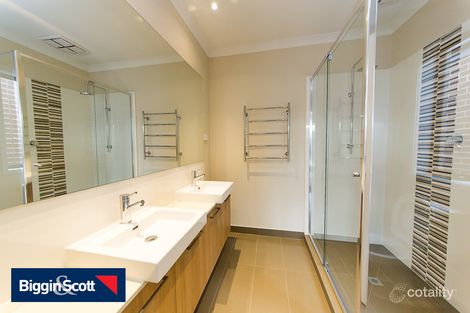 Property photo of 4 Goldeneye Circuit Werribee VIC 3030