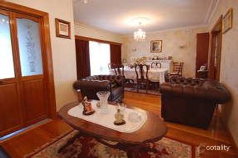 Property photo of 4 Yarrinup Avenue Chadstone VIC 3148