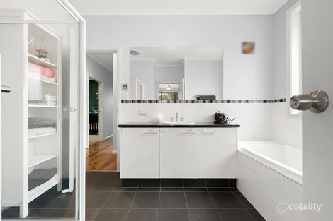 Property photo of 38 Leaf Street Parafield Gardens SA 5107