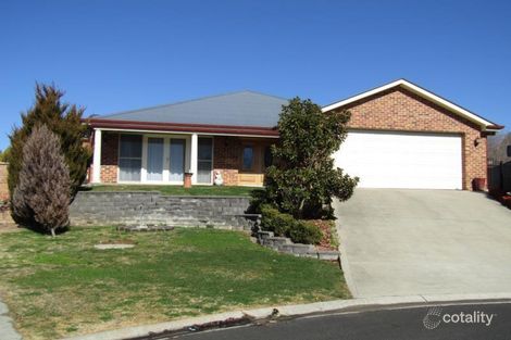 Property photo of 8 Augusta Close Robin Hill NSW 2795