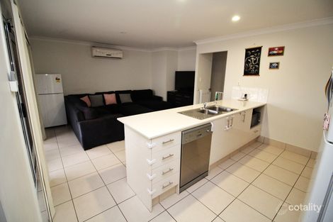 Property photo of 18 Lachlan Lane Hillcrest QLD 4118