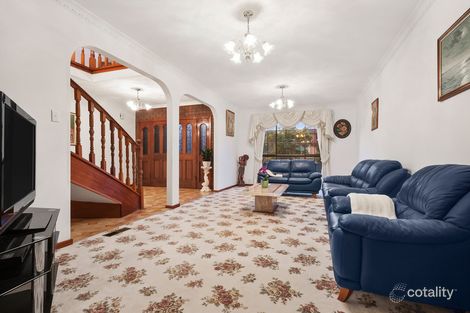 Property photo of 150 Templewood Crescent Avondale Heights VIC 3034