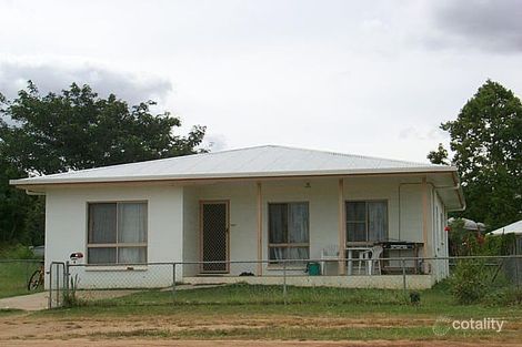 6 May St, Mosman Park, QLD 4820