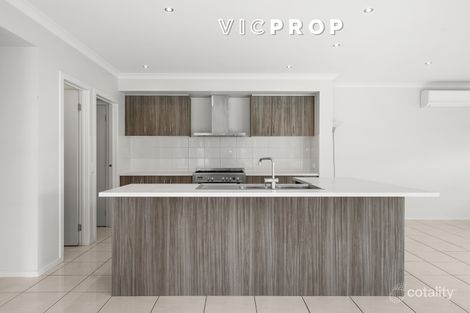 Property photo of 13 Maritime Circuit Point Cook VIC 3030