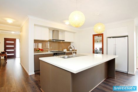 Property photo of 3 Dominion Drive Burnside VIC 3023