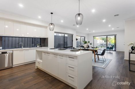 Property photo of 10B Hinkler Avenue Bentleigh East VIC 3165