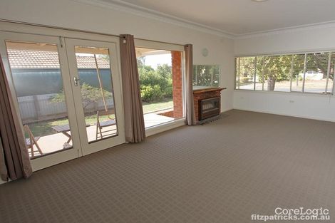Property photo of 15 Marconi Street Kooringal NSW 2650