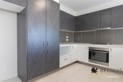 Property photo of 18 Hanlin Way Pimpama QLD 4209