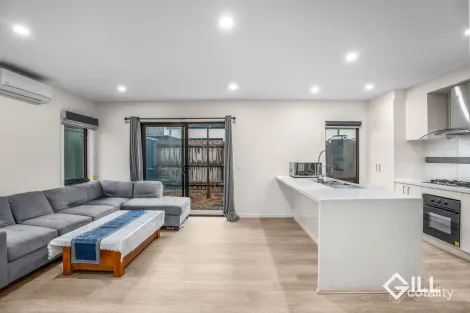 Property photo of 3/73 Cheviot Avenue Berwick VIC 3806