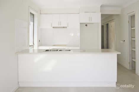 Property photo of 3 Chigwell Place Epping VIC 3076