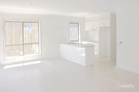 Property photo of 3 Chigwell Place Epping VIC 3076