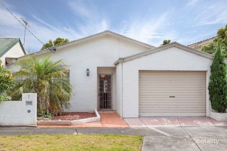 7 Leonard Dr, Somerville, VIC 3912