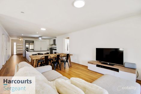 Property photo of 40 Waterside Drive Burton SA 5110