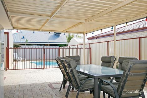 Property photo of 15 Autumn Crescent Thornlie WA 6108