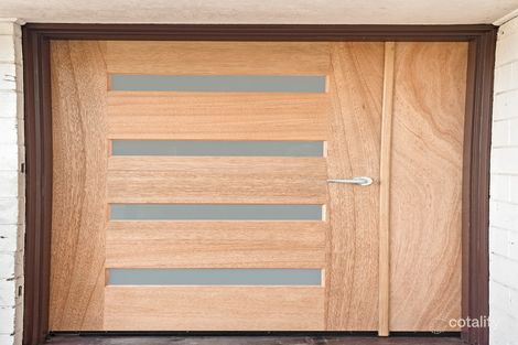 Property photo of 32 Narambi Crescent Frankston VIC 3199