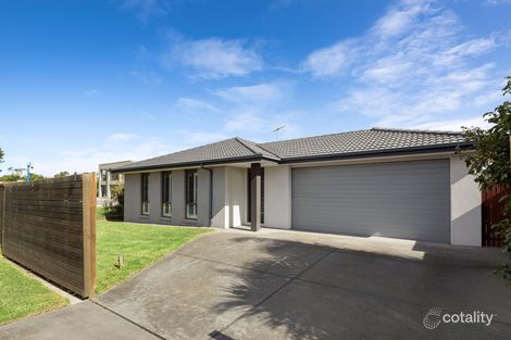 Property photo of 64 The Crescent Tyabb VIC 3913