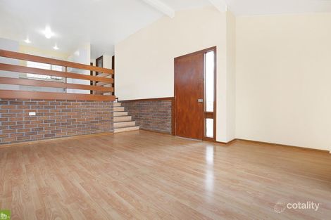 Property photo of 56 Kotara Crescent Unanderra NSW 2526