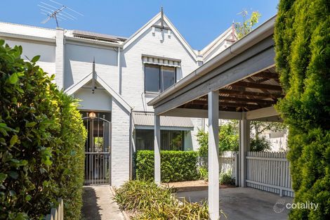 17 Calwell St, Kensington, VIC 3031