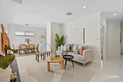 2/70 Gerald St, Spearwood, WA 6163