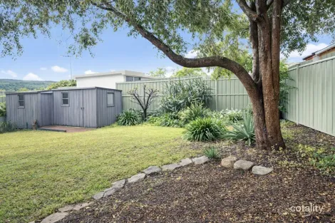 Property photo of 18 Holly Rise Hackham West SA 5163