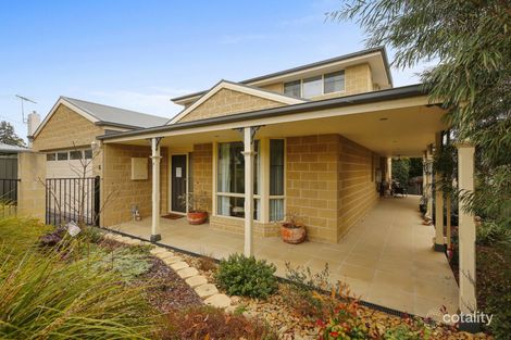 1a Eadie Ave, Healesville, VIC 3777