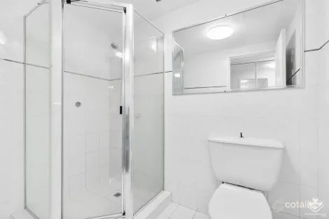 Property photo of 14 Macarthur Parade Main Beach QLD 4217