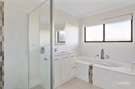 Property photo of 18 Tarcoola Street Wyreema QLD 4352