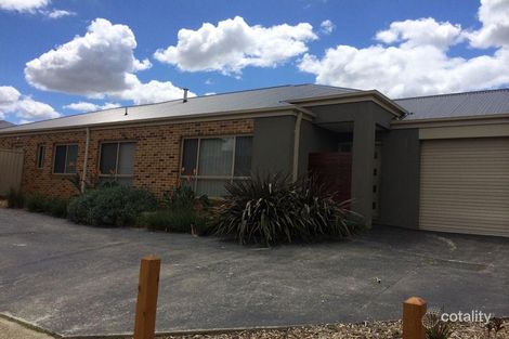 1/7 Strahan Cl, Berwick, VIC 3806