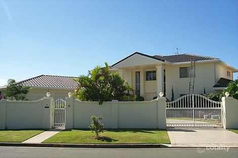 Property photo of 17 San Remo Boulevard Bundall QLD 4217