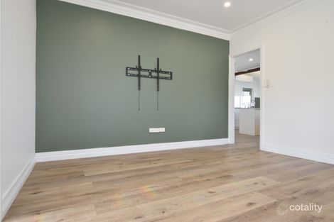 Property photo of 21 Auckland Street Gladstone Central QLD 4680