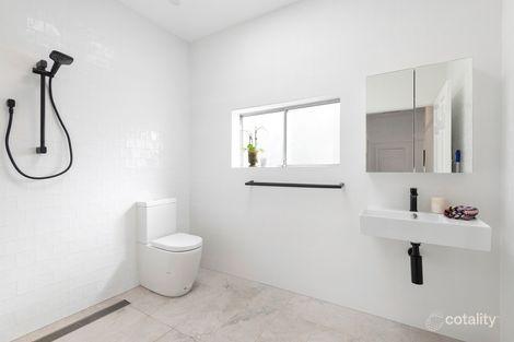 Property photo of 713 Barrenjoey Road Avalon Beach NSW 2107
