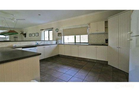 Property photo of 136 Castle Hill Drive North Gaven QLD 4211