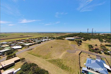 8a Hilltop Ave, Qunaba, QLD 4670