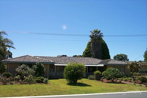 Property photo of 2 Umina Place Armadale WA 6112