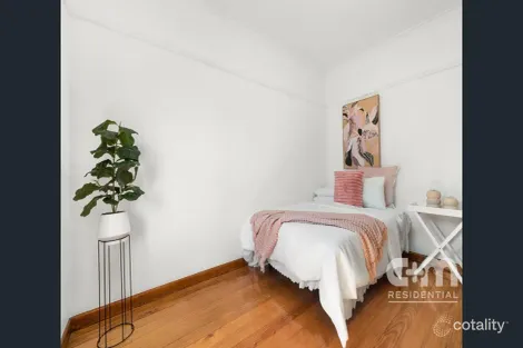 Property photo of 71 Augustine Terrace Glenroy VIC 3046