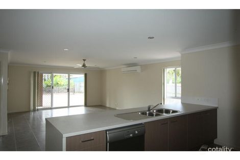 3 Rasmussen Ct, Armstrong Beach, QLD 4737