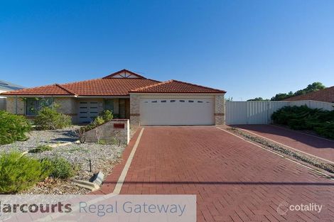 33 Carnegie Pde, Success, WA 6164