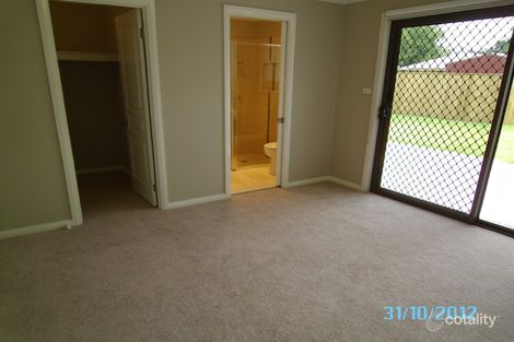 Property photo of 6 Sharnee Close Hill Top NSW 2575