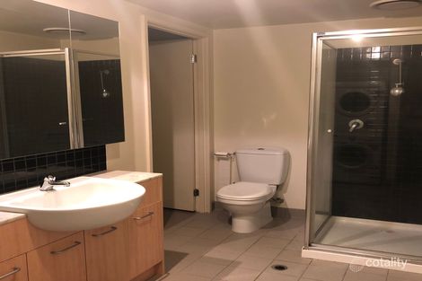 Property photo of 2505/87 Franklin Street Melbourne VIC 3000
